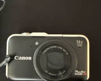 Canon PowerShot SX230 HS 12.1MP Digital Camera 