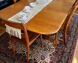 Table & 4 Chairs + Rug