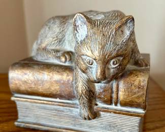 Wood cat figurine