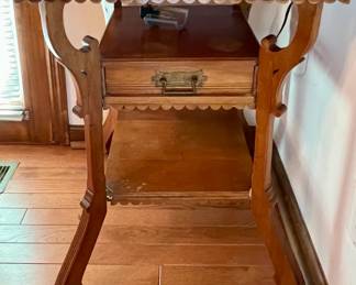 Victorian oak 3 tier table
