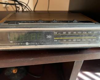 GE clock radio