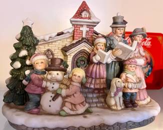 Holly Tree Christmas Carolers