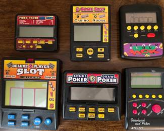 Pocket electronic gambling games