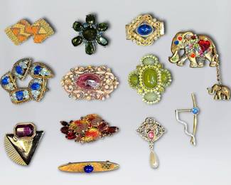  006 Colorful Vintage Statement Brooches