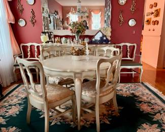 VINTAGE FRENCH PROVINCIAL DINING TABLE & BUFFET