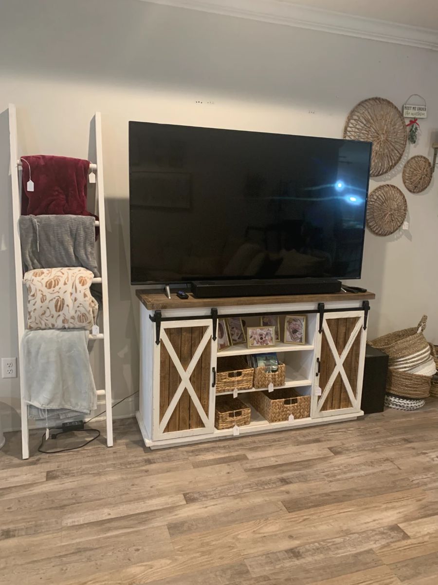 60in flatscreen television, Entertainment console, 