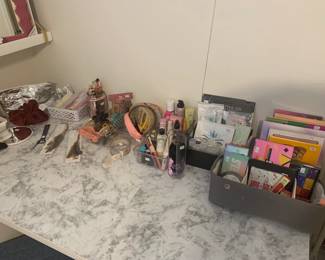 Beauty and hair items