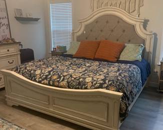 upholstered headboard king size bed