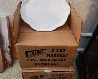 2 snack sets in the box