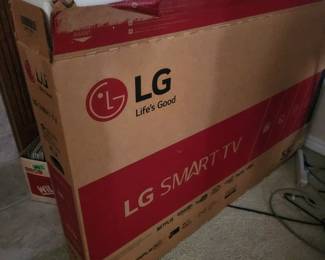 LG 55" smart TV in excellent condition w/ box. Priced to sell!