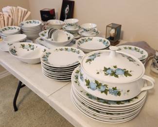 Mcm Blue Orchard Dishes, Noritake 
Nice set! Large setting for 8.
