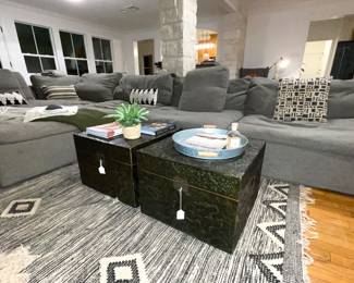 OVERSIZED 6 PIECE SECTIONAL - ALSO SLEEPS 3 COMFORTABLY 