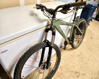 ROCKY MOUNTAIN BIKE 