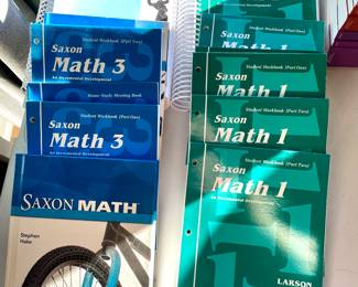 SAXON MATH HOMESCHOOL BOOKS
