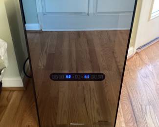 WineEnthusiast 18Bottle 2Temp Touchscreen Refigerator  Front