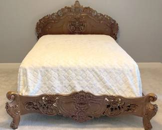 Elegant Wooden Bed