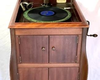 Antique Victrola 