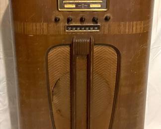 Vintage GE Radio