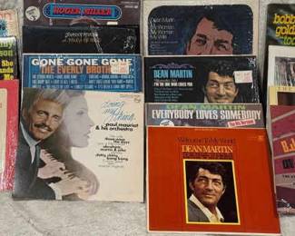 (15) Albums Feat - Dean Martin And BJ Thomas
Albums include but not limited to - Johnny Tillotson, Roger Miller, Johnny Rivers, The Everly Brothers, Paul Mauriat, Dean Martin, Bobby Goldsboro, BJ Thomas, etc. Album sleeves were not checked to see if the record matches the skin or condition of vinyl. 