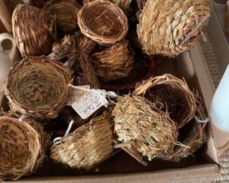 bird nest baskets, many