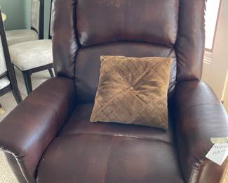 well used recliner, electric, might be a lift chair, cannot find remote