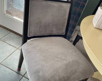 4 of these lovely chairs