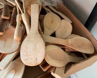 wooden utensils