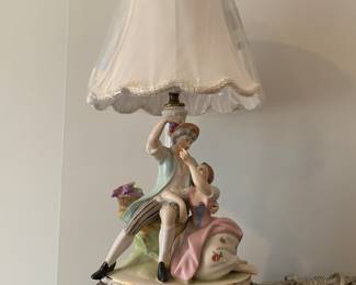 Porcelain lamp newly wired