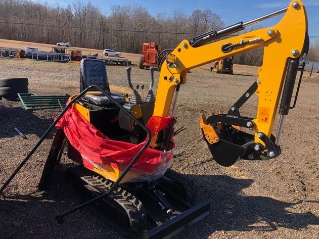 LAND HERO MINI EXCAVATOR