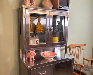 Vintage mannequins. Mid century lamps, vintage tv.