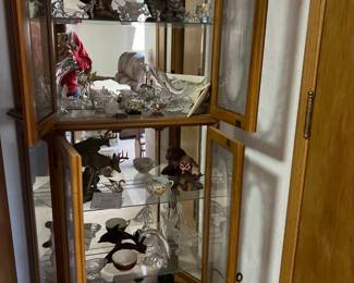 Display hutch