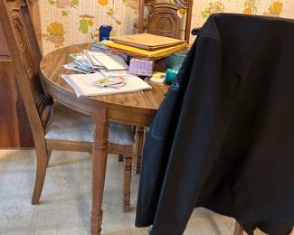 Round dining table with chairs