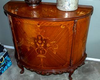 DEMILUNE CABINET\