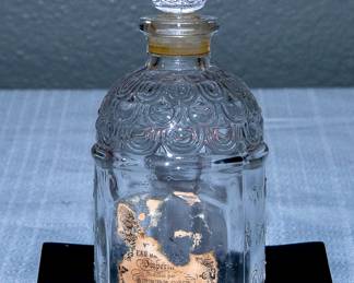 VINTAGE PERFUME BOTTLES