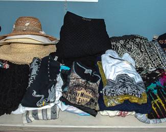 CLOTHES