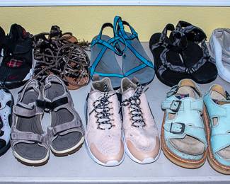 SHOES