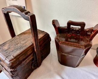Vintage Asian Rice Holder 
 Vintage Asian lunch box