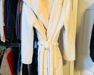 Ugg robe