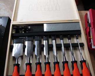New Vonhaus wood chisel set