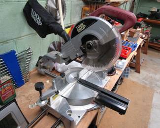 Tool Shop sliding compound miter saw