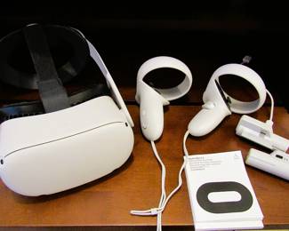 Oculus Quest 2 Virtual Headset