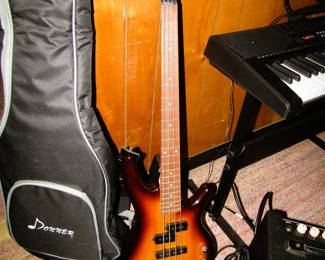 Ibanez electric bass
