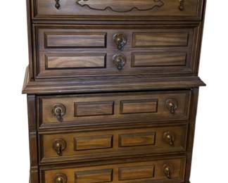 Vintage Bassett Furniture Dresser