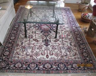 ORIENTAL RUG