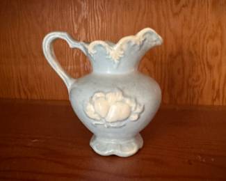 Pottery creamer