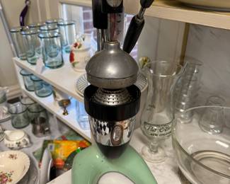 Vintage juicer