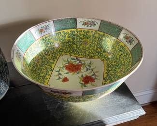 Large Asian center bowl
