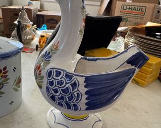 Quimper duck planter