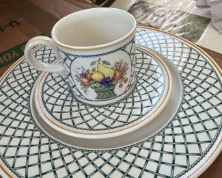 Villeroy & Bosch place setting