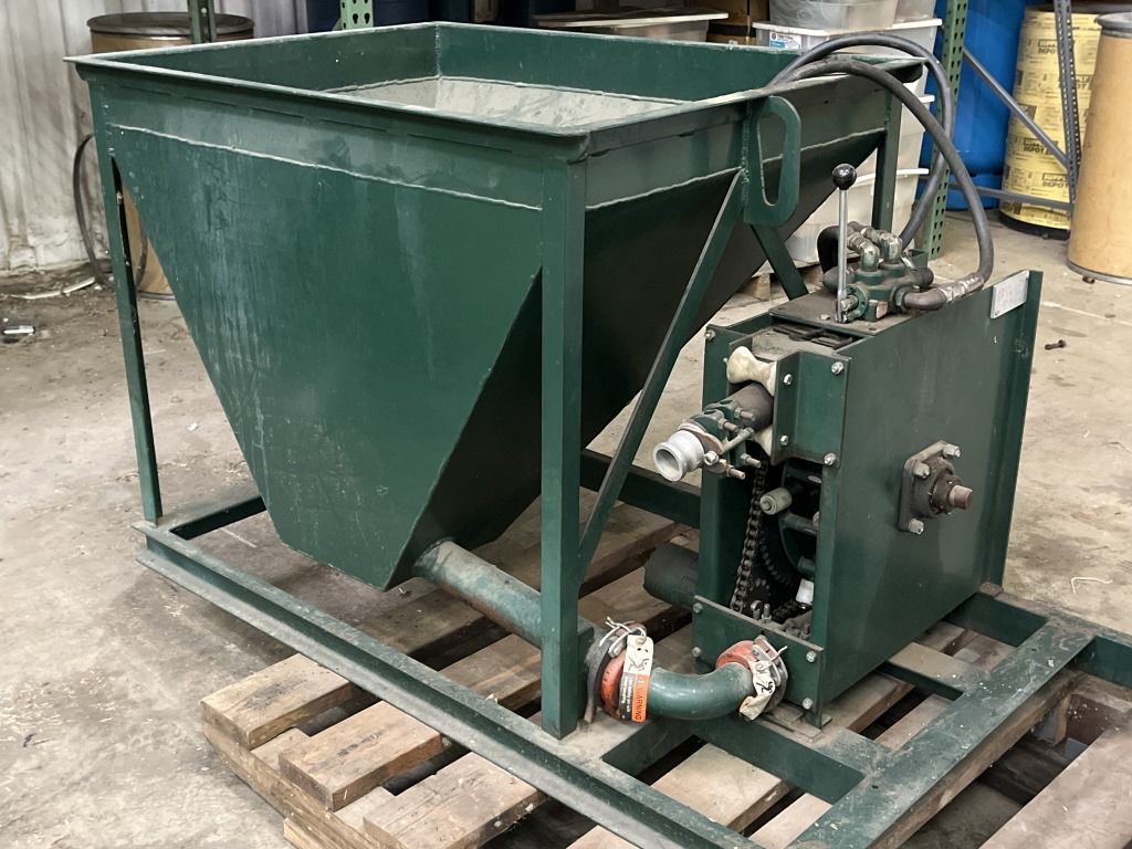 Targhee Pump Model 110 Shotcrete Pump. Used for
swimming pool and monolithic dome construction.